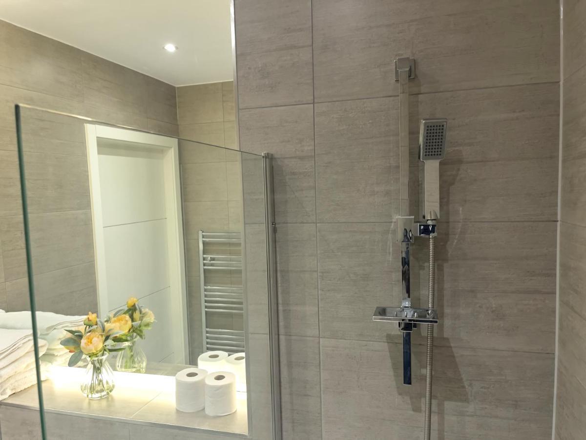 Lovely 2 Double Bedroom Flat With Free Parking - At The Atrium Mk Milton Keynes Zewnętrze zdjęcie